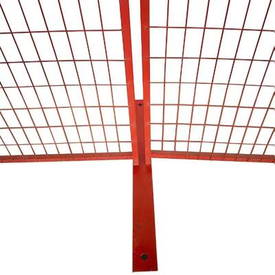 Canada Market 50x100mm Metal Temporary Fence Panels With Red Color
