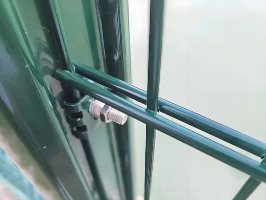 2D Twin Wire gegalvaniseerd veiligheids hek Dubbel staal Geweld draadnet hek panelen